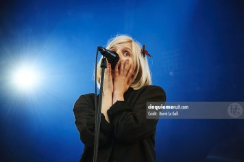 Aurora Festival les Vieilles Charrues samedi 18 juillet 2015 par Herve Le Gall photographe