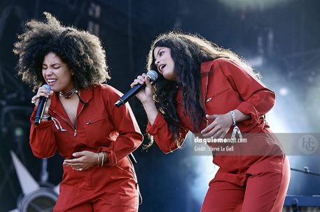 Ibeyi Festival les Vieilles Charrues samedi 16 juillet 2016 par Herve Le Gall.