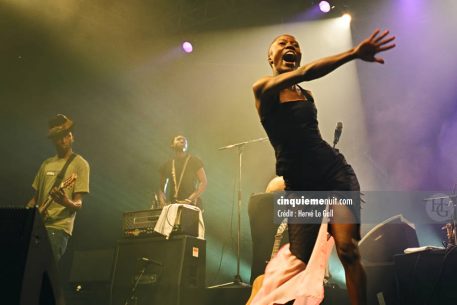 Rokia Traore feat. Keziah Jones Festival Art Rock samedi 29 mai 2004