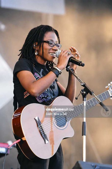 Asa Festival les Vieilles Charrues Carhaix dimanche 20 juillet 2008 par herve le gall photographe cinquieme nuit