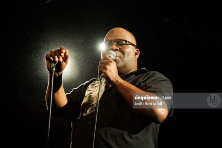 photo du concert de Barrence Whitfield and the Savages au Cabaret Vauban dimanche 6 octobre 2013 par herve le gall photographe cinquieme nuit