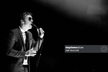 Baxter Dury Festival des Vieilles Charrues Carhaix vendredi 20 juillet 2012 par herve le gall photographe cinquieme nuit