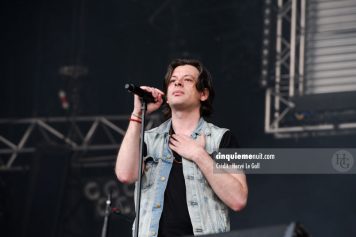 Benjamin Biolay Festival les Vieilles Charrues samedi 20 juillet 2013