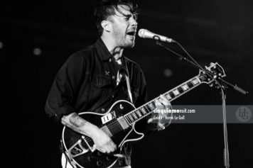 photo du concert de Hanni El Khatib Festival les Vieilles Charrues samedi 20 juillet 2013 par herve le gall photographe cinquieme nuit