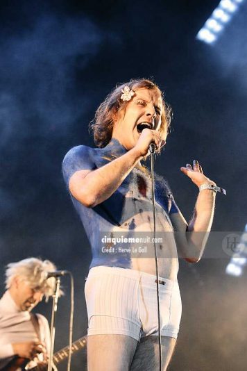 Katerine festival la route du rock dimanche 13 août 2006 par Hervé « harvey » LE GALL photographe Cinquième nuit