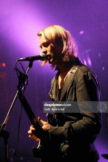 Peter Von Poehl festival art rock dimanche 4 juin 2006 par Hervé « harvey » LE GALL photographe Cinquième nuit