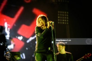 Portishead Festival des Vieilles Charrues jeudi 19 juillet 2012 par herve le gall photographe cinquieme nuit