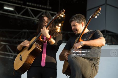 Rodrigo y Gabriela Festival des Vieilles Charrues Carhaix samedi 21 juillet 2012 par herve le gall photographe cinquieme nuit