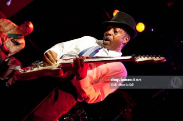 Chicago blues festival mercredi 17 novembre 2010 Cabaret Vauban par herve le gall photographe cinquieme nuit