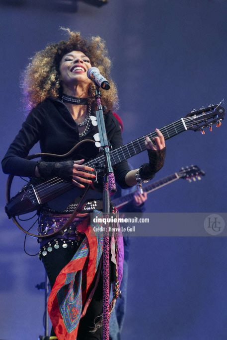 Flavia Coelho Festival des Vieilles Charrues vendredi 12 juillet 2024