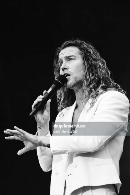 Julien Doré Festival des Vieilles Charrues vendredi 18 juillet 2025 – Image 2